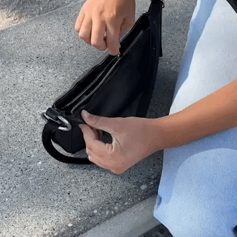 GlimBrush™ - Mini Hair Straigthener | Travel & Quick Touch Ups